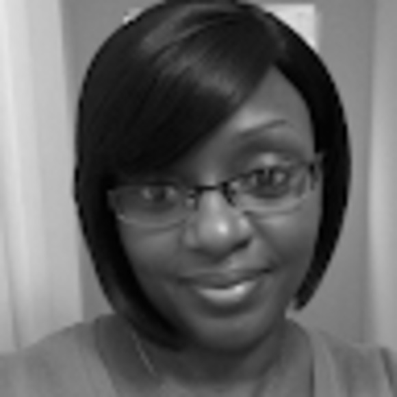 Meet your Posher, Demi - Picture 1 of 1